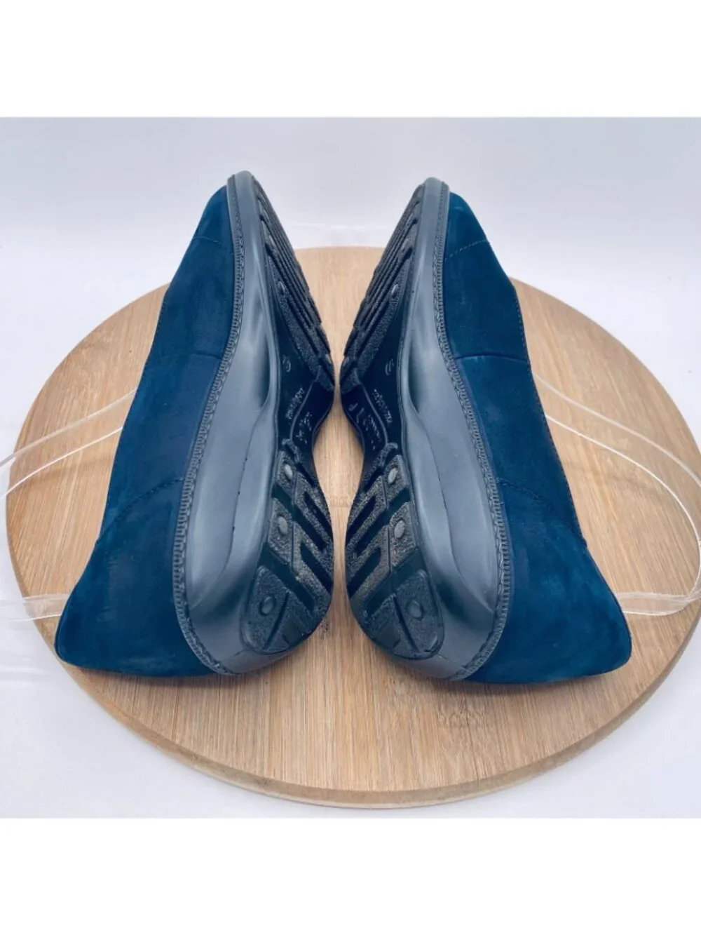 Hotter Shoes Womens 9.5 Blue Leather Slip On Comfort Perforated Flats Flower